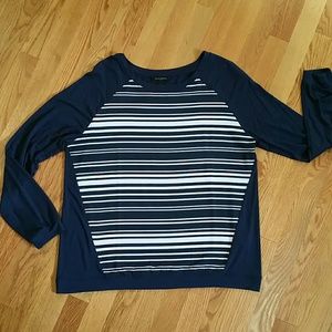 Banana Republic Long Sleeve Top